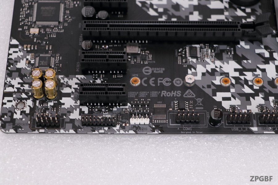 ASRock B450 Steel Legend」コスパ最強マザーボードを今更